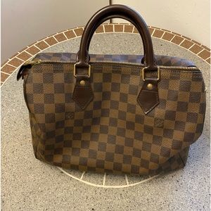 LOUIS VUITTON
Damier Ebene Speedy 30 for sale ,